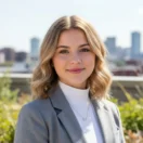 Picture of Scarlett James